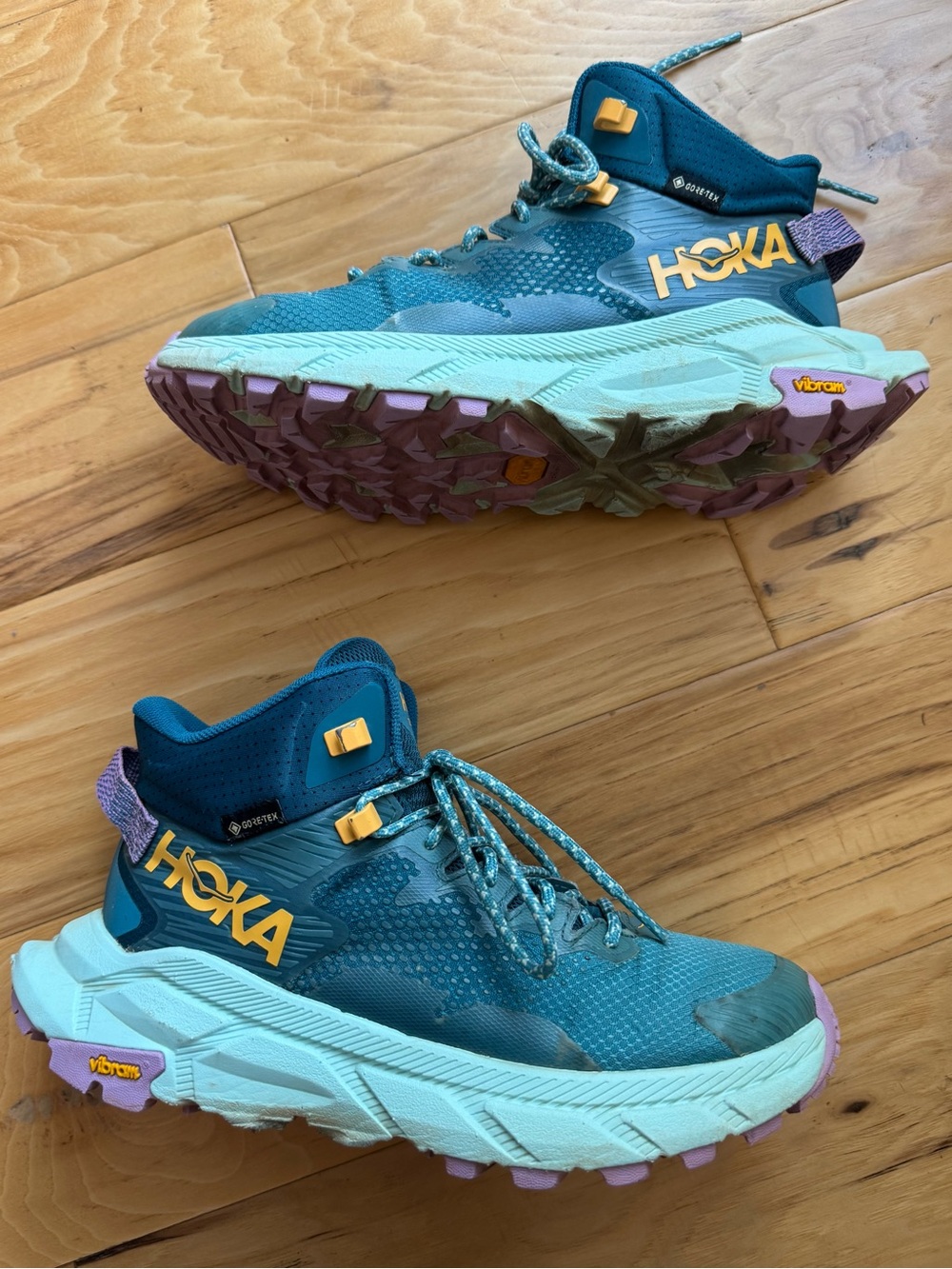 Hoka Trail GTX Sneaker Shoes women’s hiking outdoors size 6.5